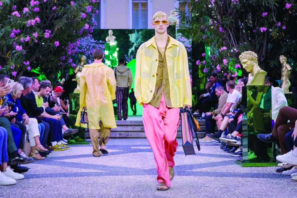 The Versace spring 2023 menswear fashion show in Milan, June 18, 2022. (Valerio Mezzanotti/The New York Times)