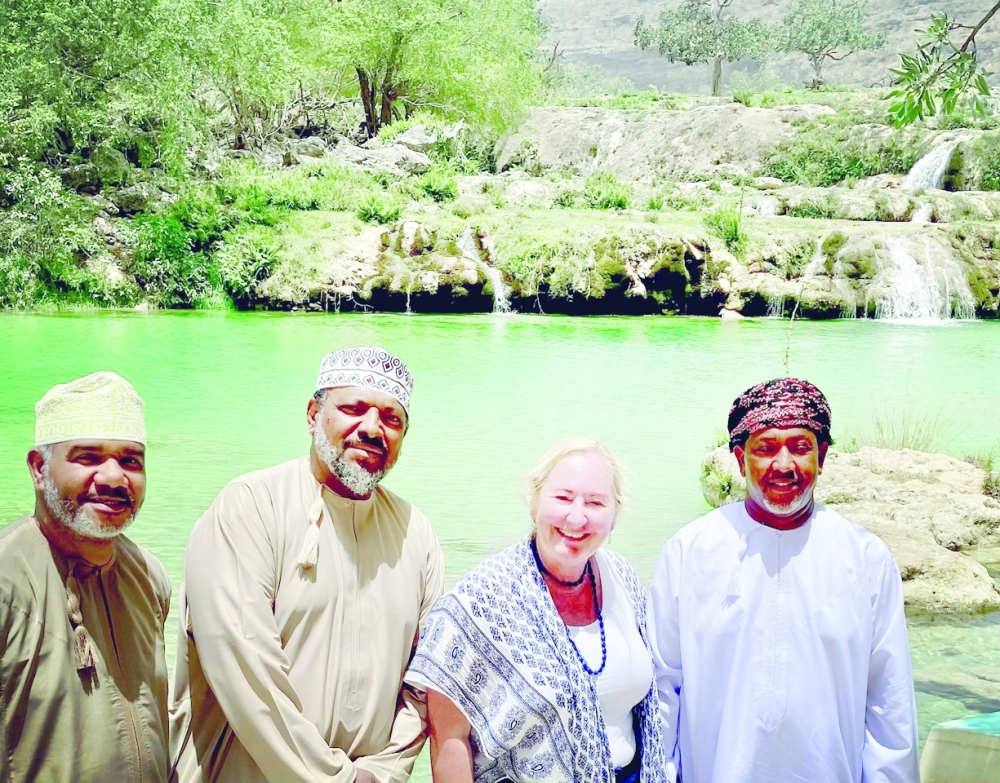 Salim Al Mauli (Guide), Nasser Al Hajri (Guide) Sandra Cahill, and Juma Al Harthy