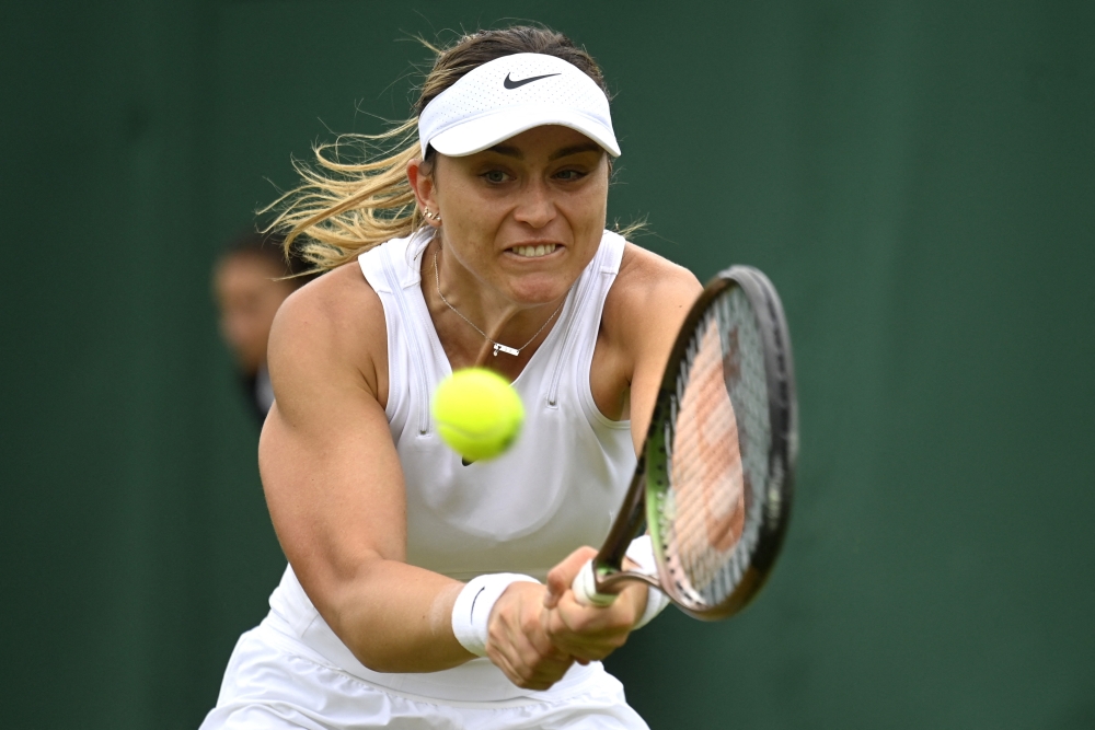 Tennis - Wimbledon - All England Lawn Tennis and Croquet Club, London, Britain - June 30, 2022 Spain's Paula Badosa in action during her second round match against Romania's Irina Bara REUTERS/Toby Melville

