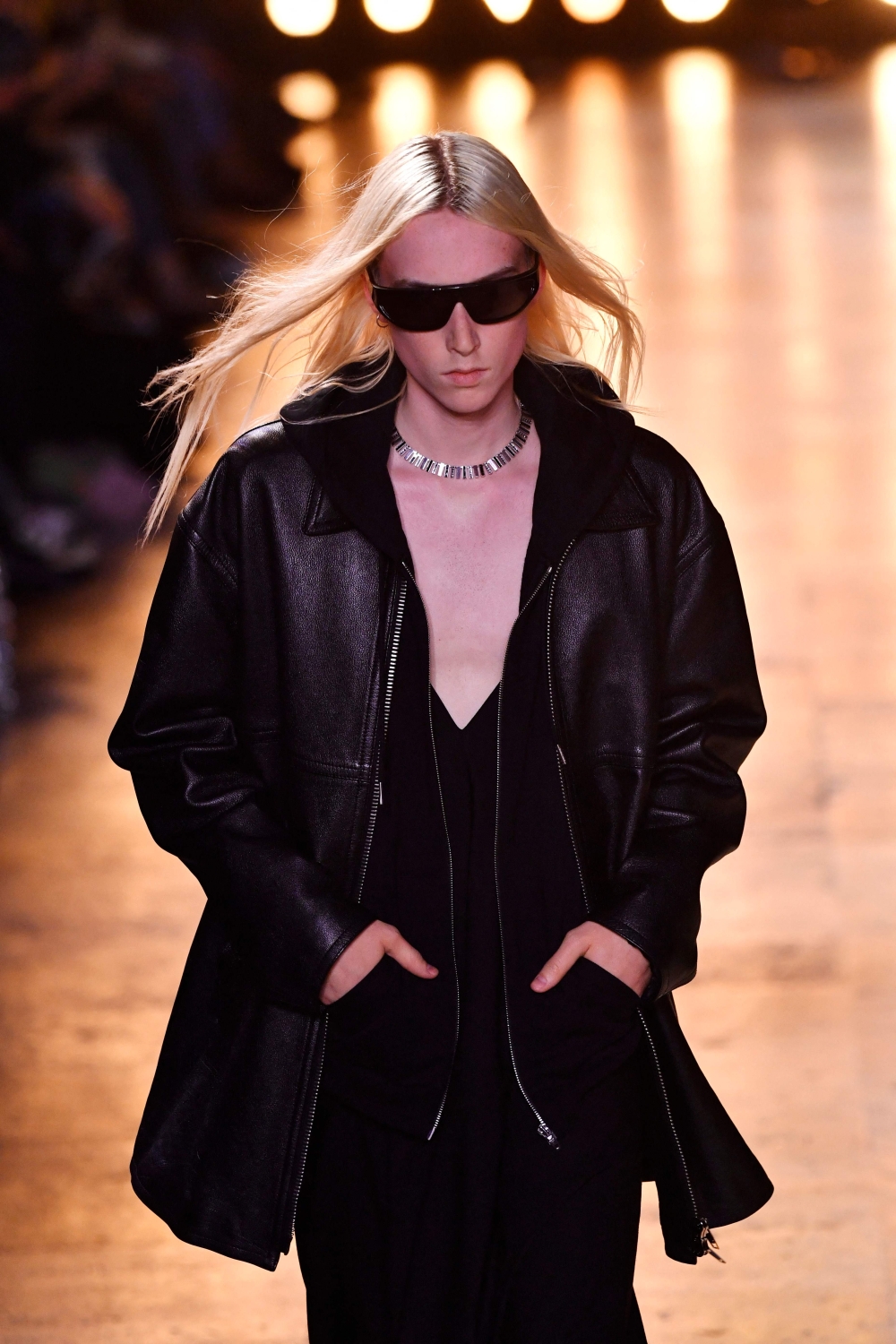 A Model presents a creation for Celine during the Menswear Ready-to-wear Spring-Summer 2023 Fashion Week in Paris on June 26, 2022. (Photo by JULIEN DE ROSA / AFP)

