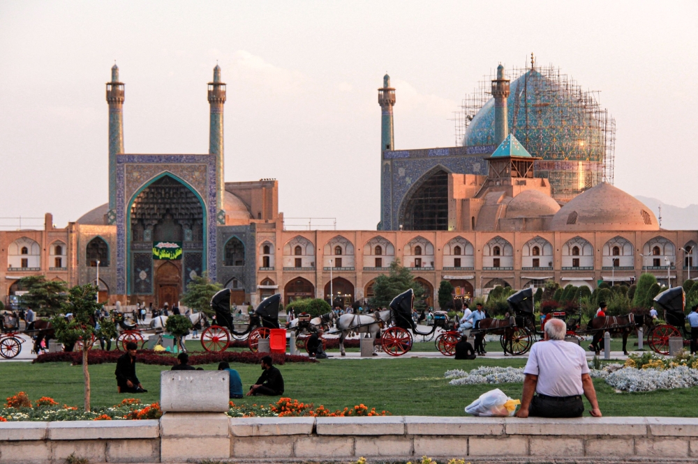 Iran's Unesco-listed mosque damaged in restoration - Vimarsana News