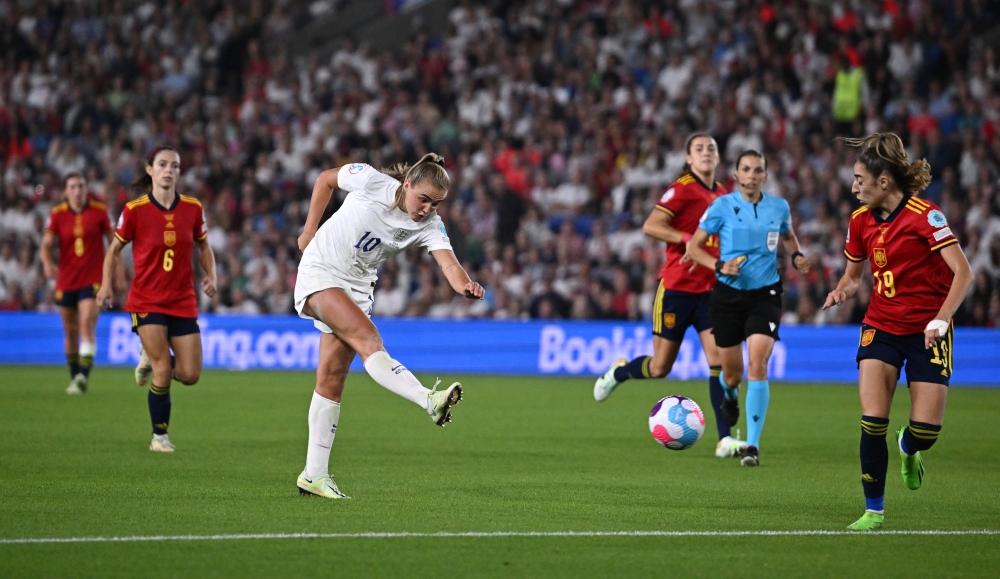 Soccer Football - Women's Euro 2022 - Quarterfinal - England v Spain - The American Express Community Stadium, Brighton, Britain - July 20, 2022 England's Georgia Stanway scores their second goal REUTERS/Dylan Martinez