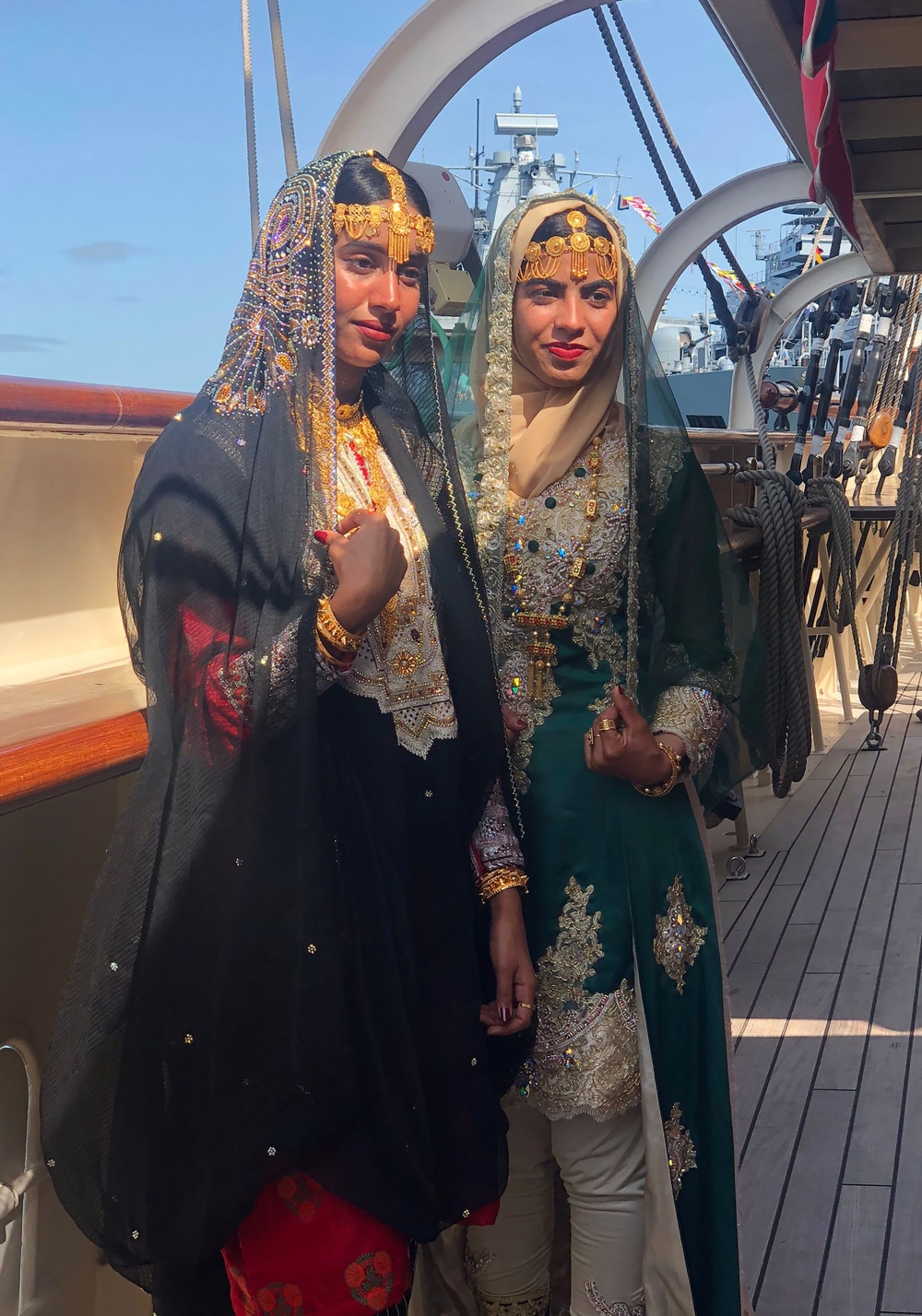 Omani women at the ship