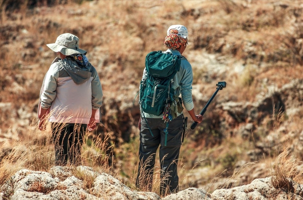 Noor and Wisal exploring trails in Dhofar