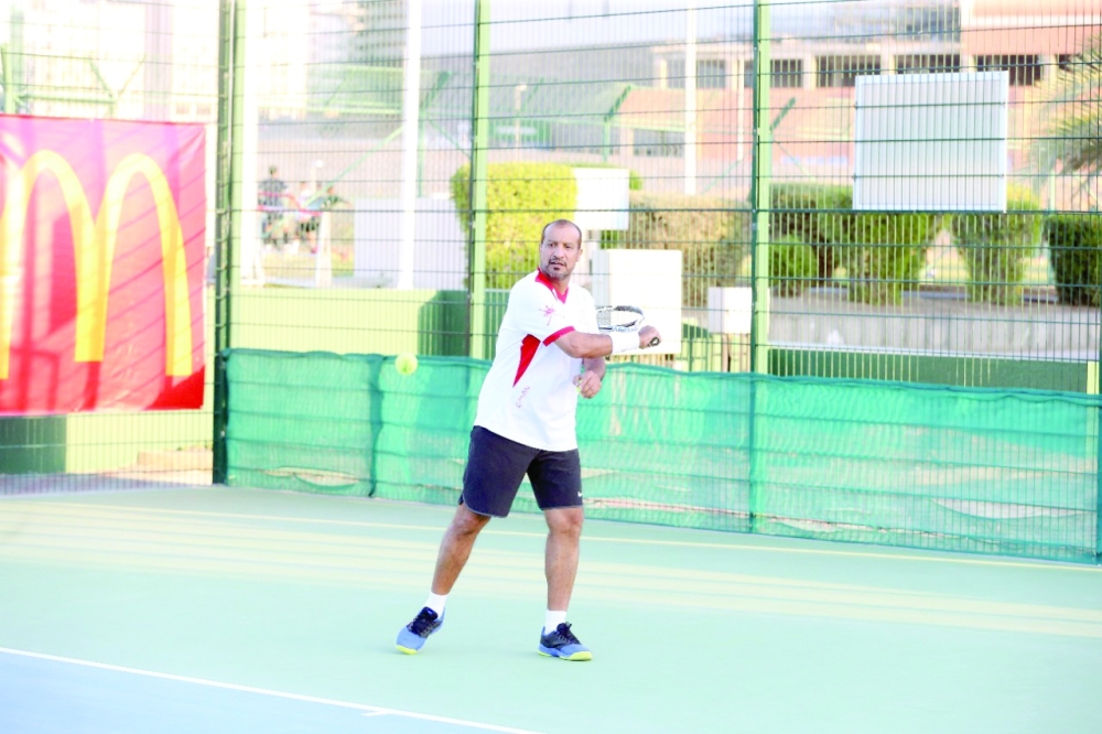 Arab veteran tennis1