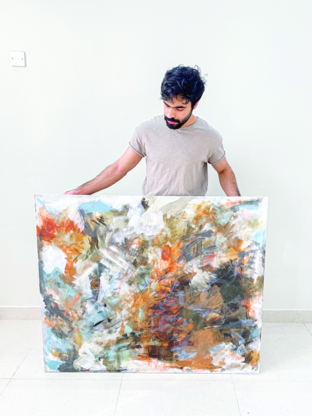 Majid displays his abstract work