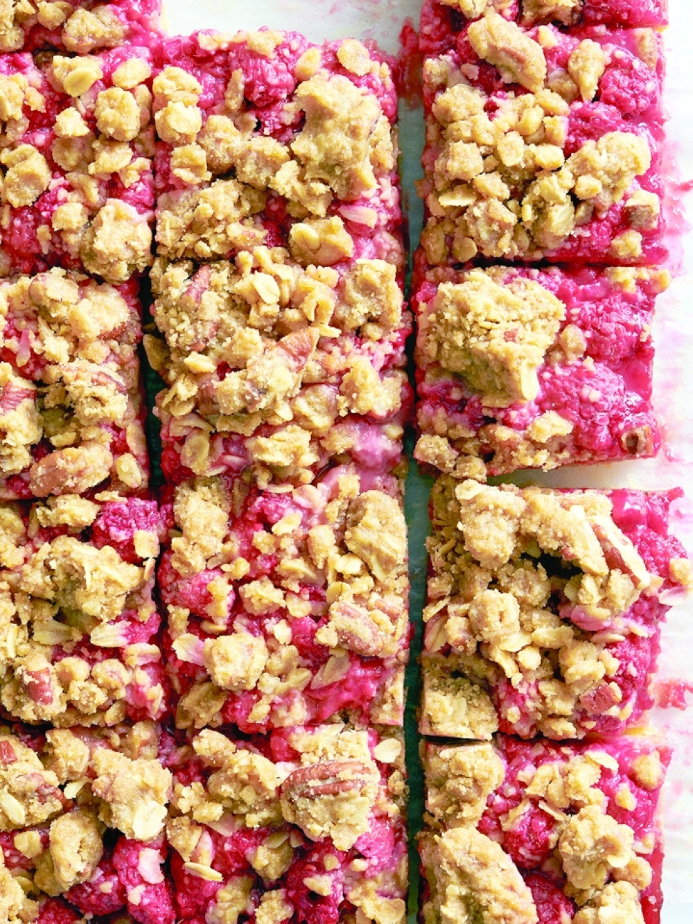 Fresh raspberry crumble bars, in New York, Aug. 18, 2022. Food styled by Simon Andrews. (David Malosh/The New York Times)