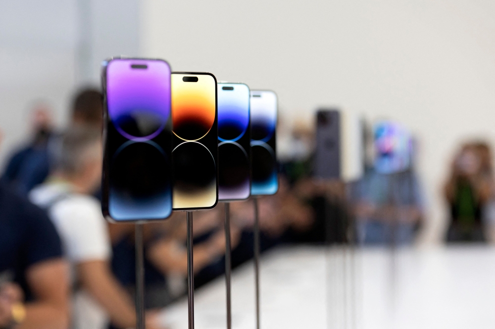 The new iPhone 14 and 14 Plus is displayed during a launch event for new products at Apple Park in Cupertino, California, on September 7, 2022.
