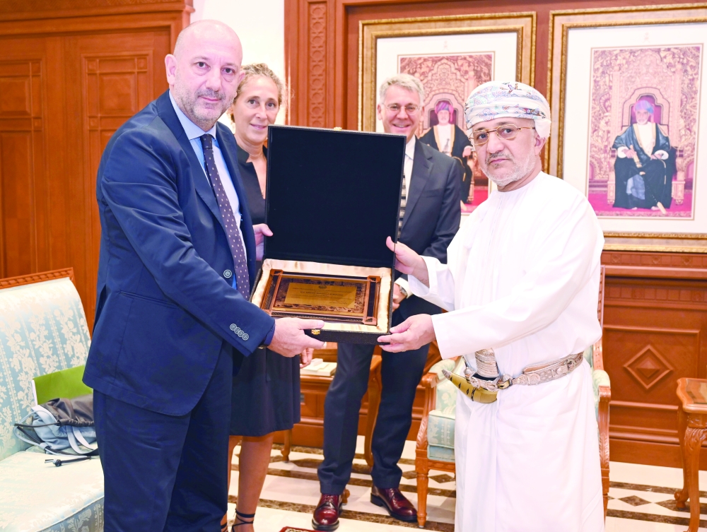 Salim bin Mohammed al Mahrouqi, Minister of Heritage and Tourism, was nominated as honorary member of the International Association for Mediterranean and Oriental Studies.