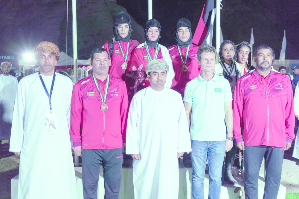 جانب من التتويج (2)