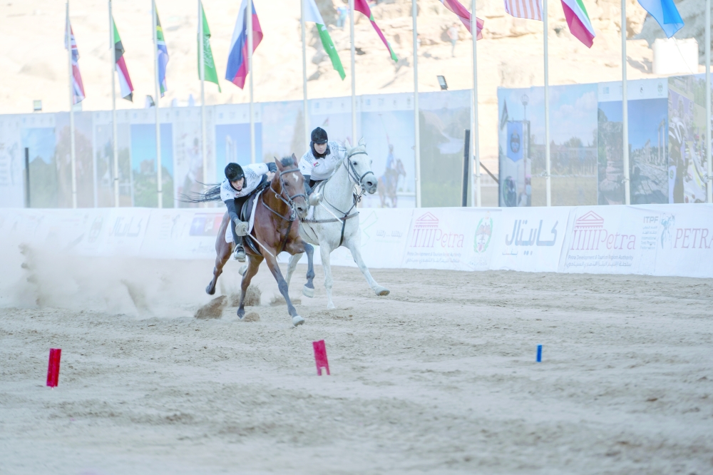 جانب من المنافسة (1)