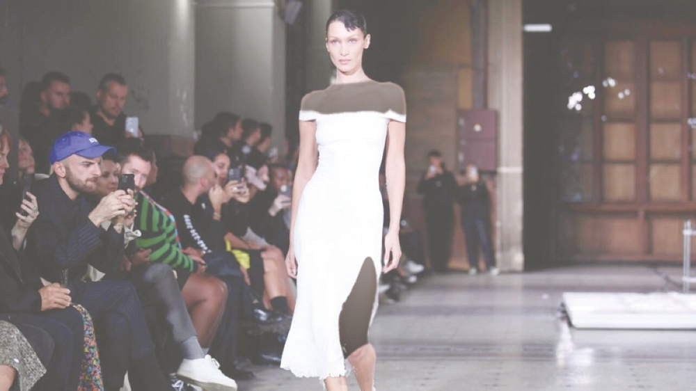 Bella Hadid’s spray on dress Paris fashion week highlights Oman Observer