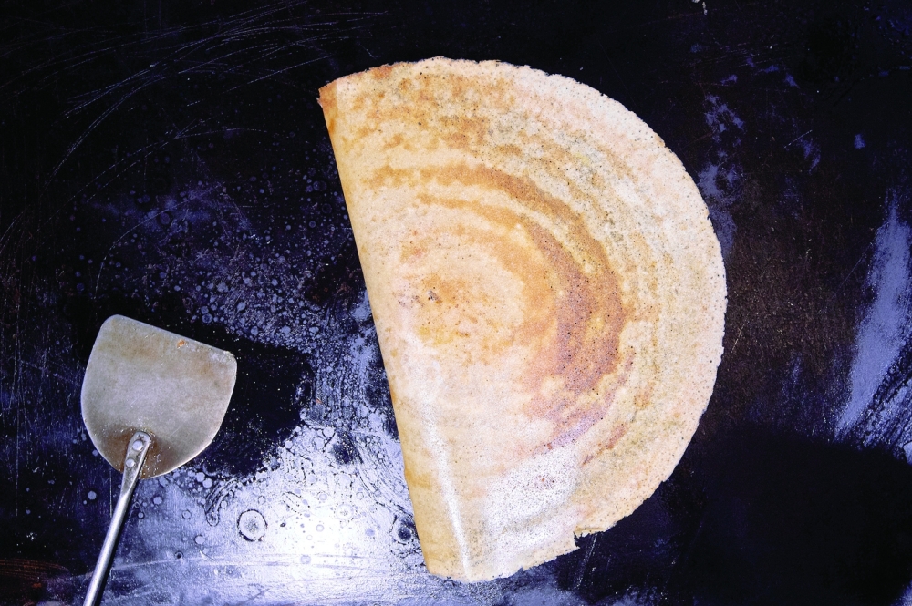 A masala dosa prepared at a Sagar Ratna location in Chandigarh. (Poras Chaudhary/The New York Times)