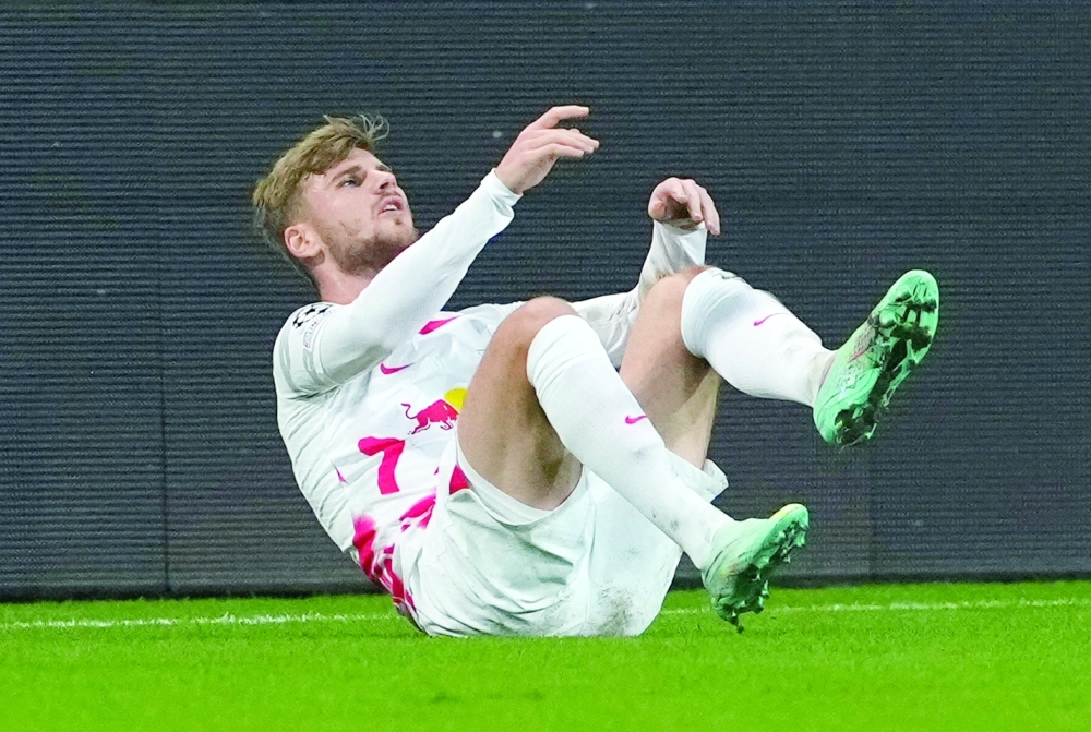 Soccer Football - Champions League - Group F - Shakhtar Donetsk v RB Leipzig - Stadion Wojska Polskiego, Warsaw, Poland - November 2, 2022 RB Leipzig's Timo Werner down injured REUTERS/Aleksandra Szmigiel
