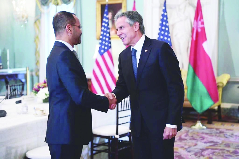 US Secretary of State Antony Blinken receives Sayyid Badr Hamad Al Busaidi, Foreign Minister. - ONA