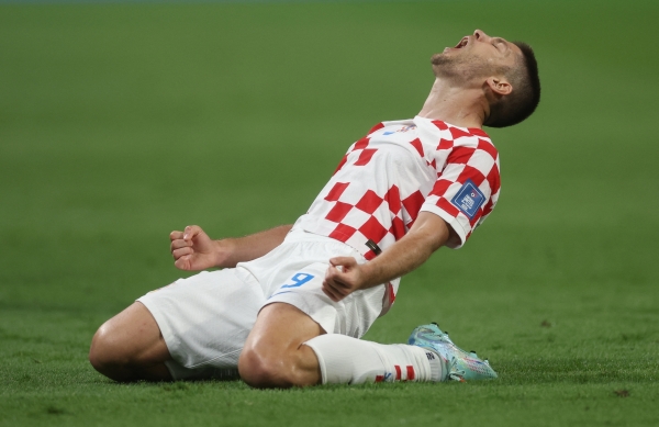 Kramaric lifts Croatia as Canada crash out - Vimarsana News