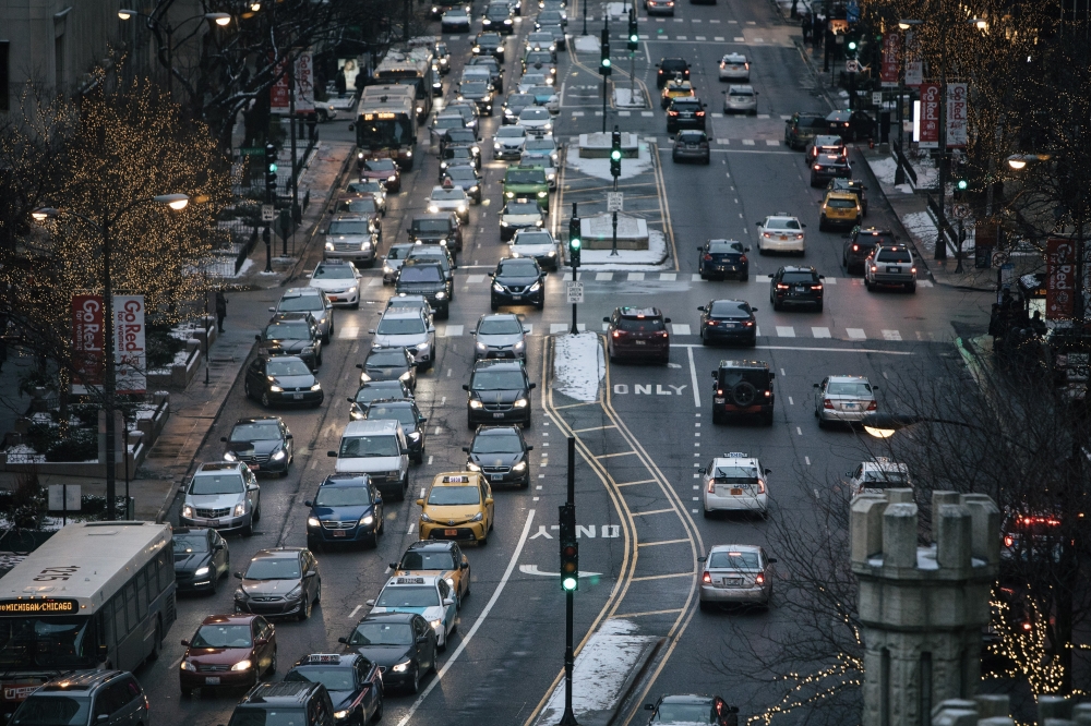 Rush hour traffic in Chicago, Feb. 11, 2019. (Alyssa Schukar/The New York Times)