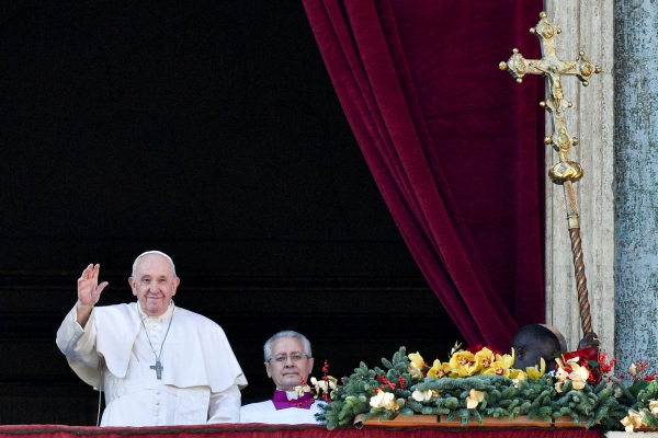 World is starving for peace, Pope Francis - Vimarsana News