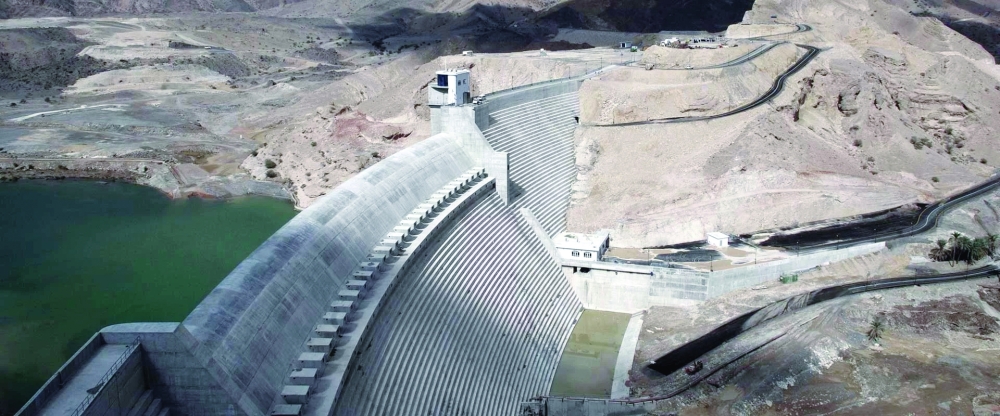 The World Commission of Dam estimates around 30-40pc of irrigated land relies on dams. 