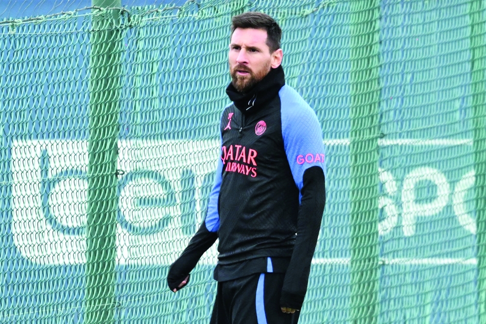 Paris Saint-Germain's Argentine forward Lionel Messi takes part in a training session at the club's "Camp des Loges" training ground in Saint-Germain-en-Laye, west of Paris on January 5, 2023.  (Photo by Bertrand GUAY / AFP)

