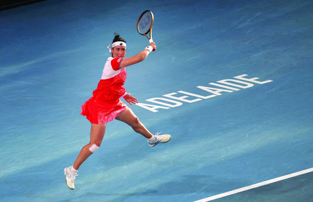 Tennis - Adelaide International - Memorial Drive Tennis Club, Adelaide, Australia - January 6, 2023 Tunisia's Ons Jabeur in action during her quarter final match against Ukraine's Marta Kostyuk REUTERS/Loren Elliott
