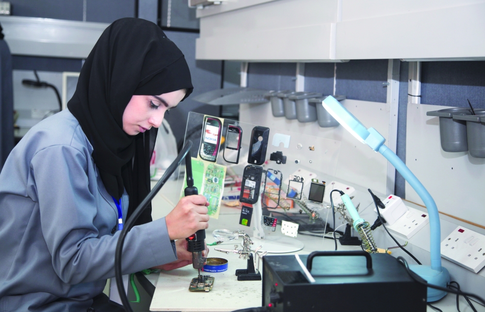 The primary goals of research are to gather evidence to support theories and contribute to the advancement of knowledge in the field of study.