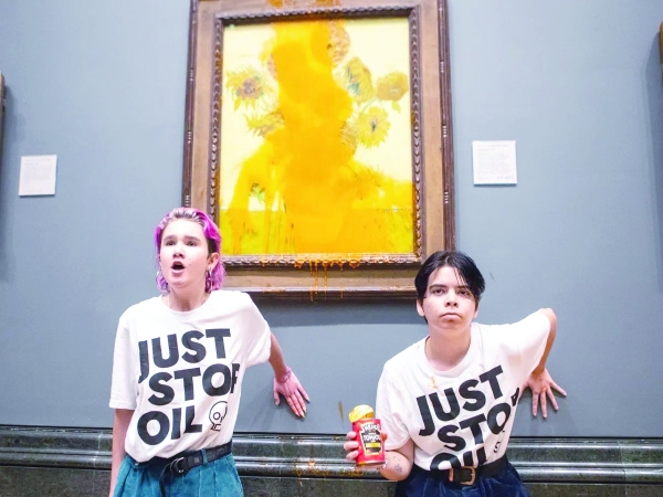 Tomato soup climate protests are no big deal, says German artist - Vimarsana News