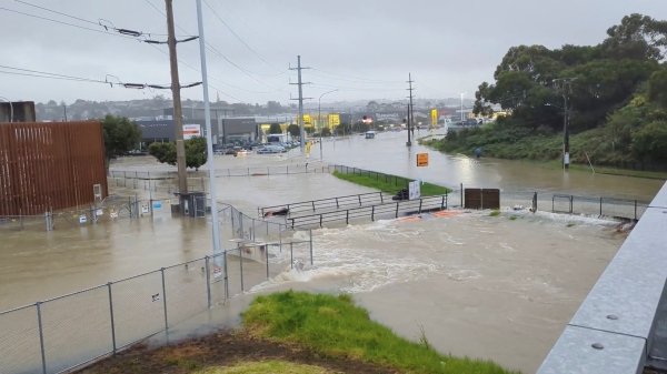 Auckland grapples with the aftermath of devastating floods - Vimarsana News