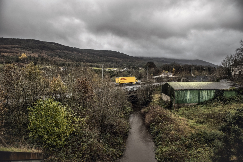 A narrow stream marks the border between Northern Ireland and Ireland near Newry, Northern Ireland, on Nov. 20, 2019. (Laetitia Vancon/The New York Times)