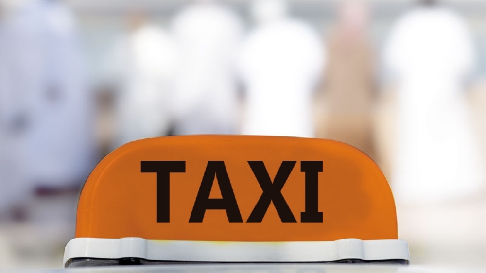 Mobile app "Aper" to calculate fares and distance for taxis Oman Observer