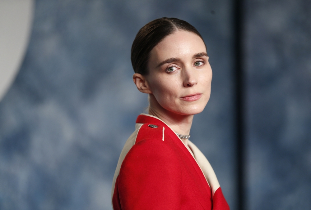 Rooney Mara arrives at the Vanity Fair Oscar party after the 95th Academy Awards