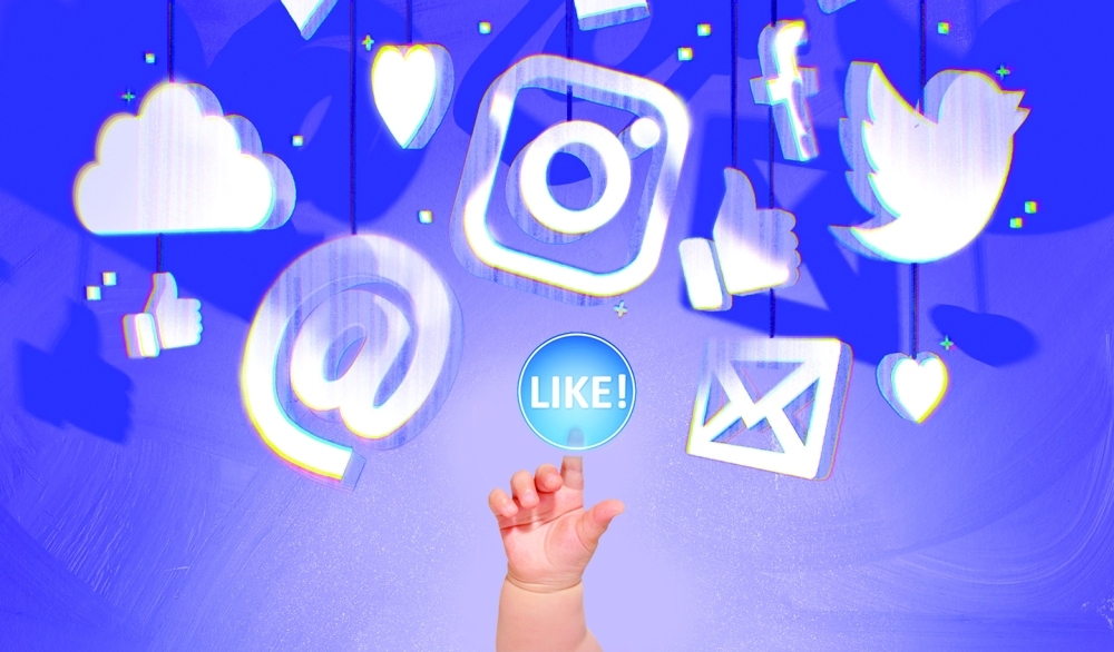 In an age when teens are more online than ever, some parents think it’s just as important to invest in their children’s social media accounts as it is to invest in their finances and education. (Thomas Pullin/The New York Times)