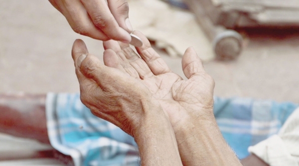 Is begging a serious problem? - Vimarsana News