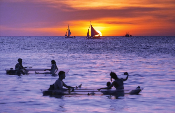 Can Boracay Beat Overtourism? - Vimarsana News