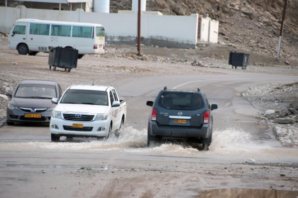 Alert for heavy rains continue in Oman - Vimarsana News
