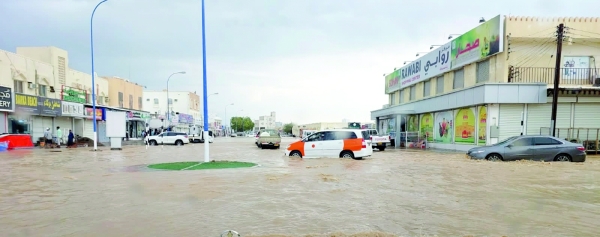 Rains, wind continue in many parts - Vimarsana News