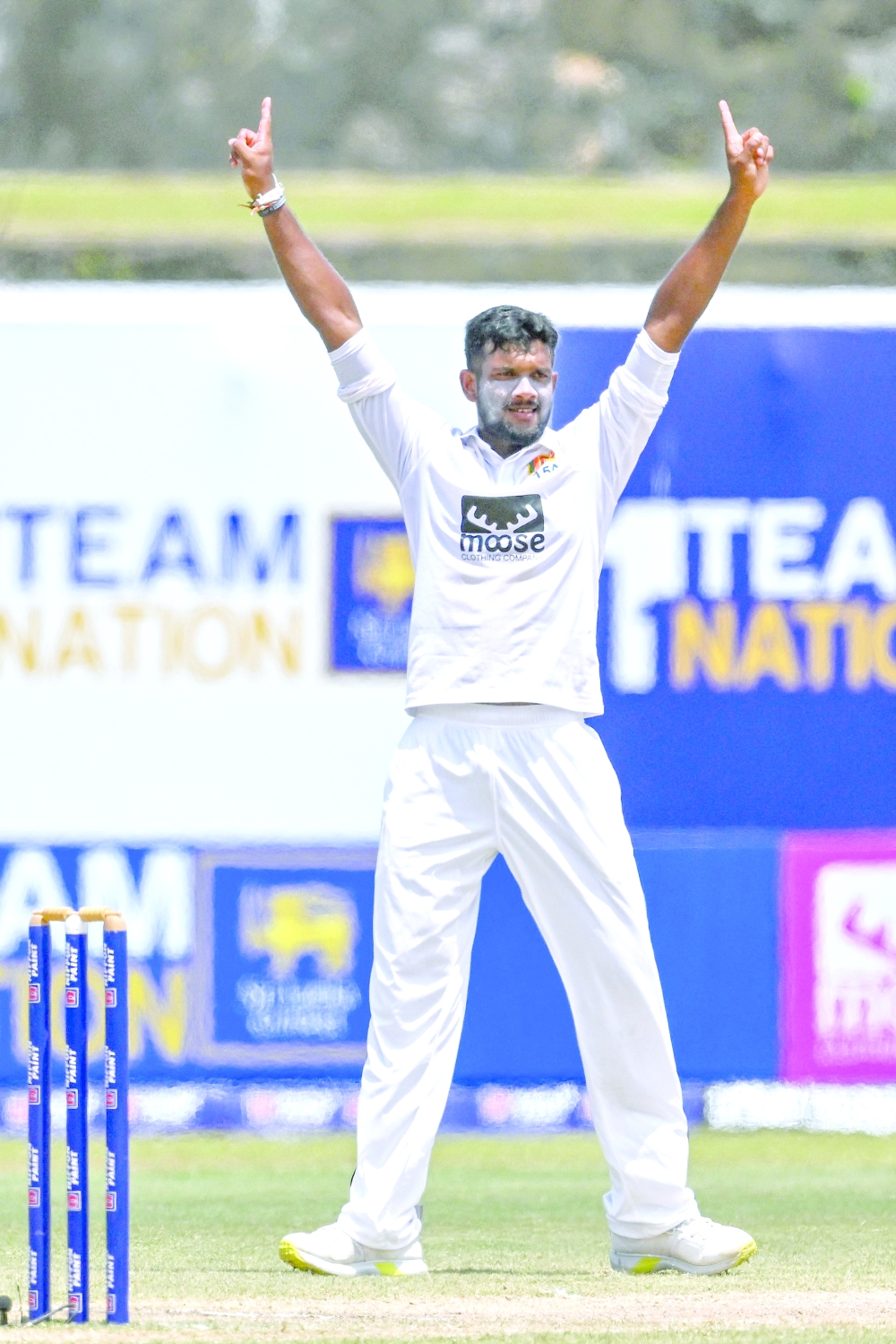 Sri Lanka's Ramesh Mendis celebrates after taking the wicket of Ireland's Andrew Balbirnie (unseen) during the fifth day of the second and final cricket Test match between Sri Lanka and Ireland at the Galle International Cricket Stadium in Galle on April 28, 2023. (Photo by Ishara S. KODIKARA / AFP)

