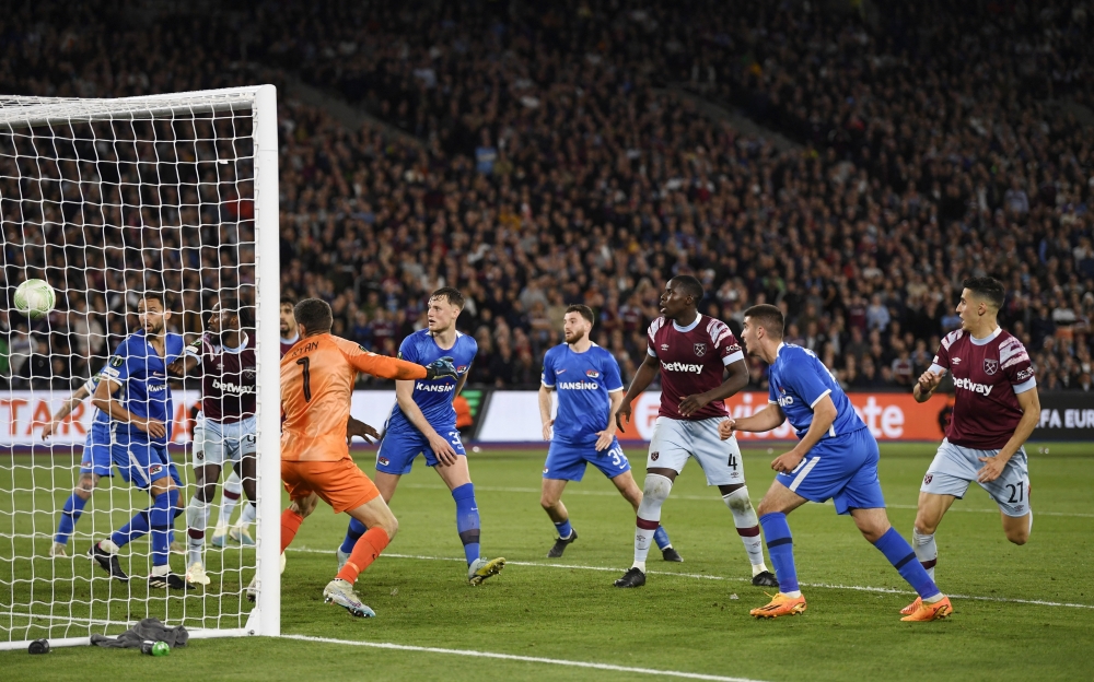 Soccer Football - Europa Conference League - Semi Final - First Leg - West Ham United v AZ Alkmaar - London Stadium, London, Britain - May 11, 2023 West Ham United's Michail Antonio scores their second goal REUTERS/Tony Obrien
