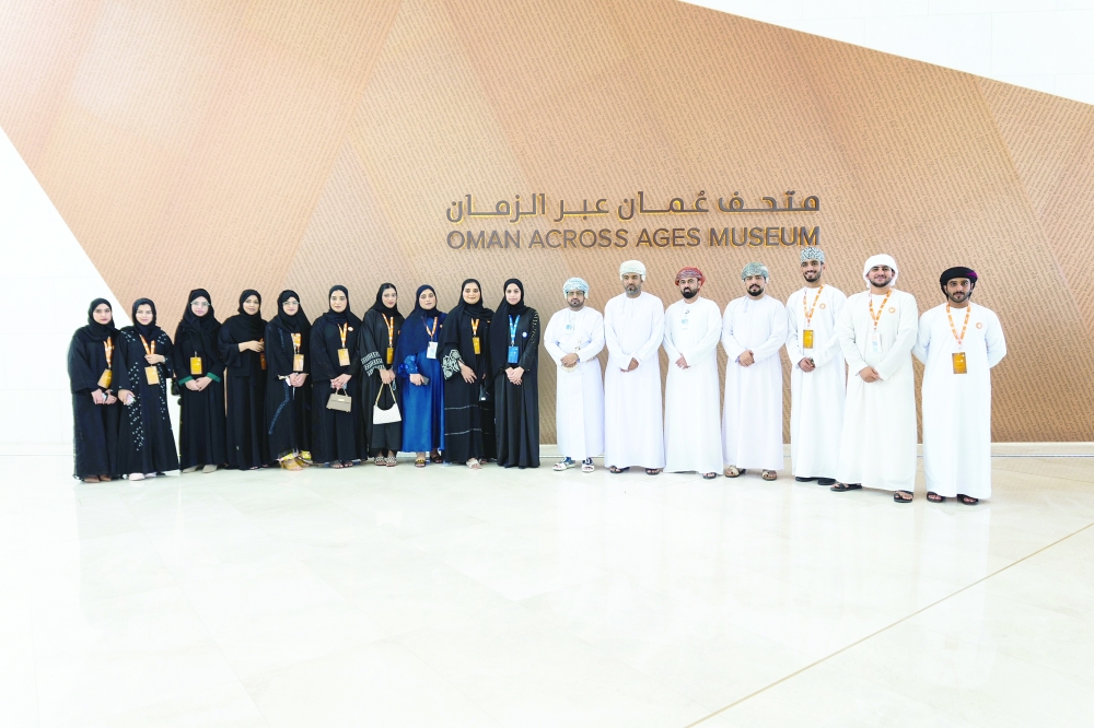 The team of UTAS Shinas which ranked first in Dojj Company Competition