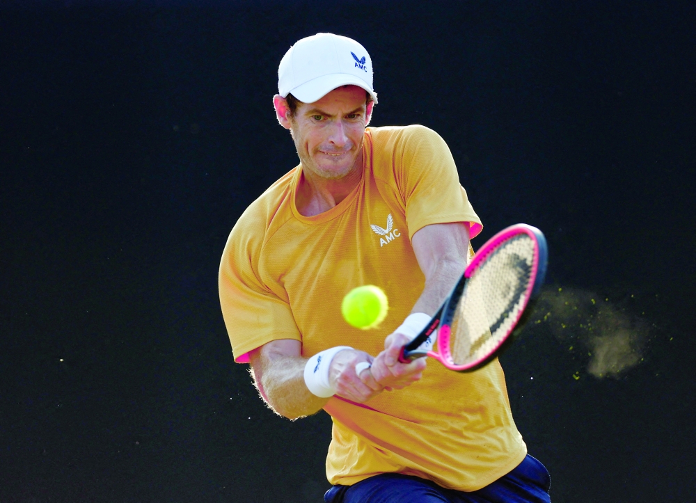 Tennis - Nottingham Open - Nottingham Tennis Centre, Nottingham, Britain - June 15, 2023 Britain's Andy Murray in action during his second round match against France's Hugo Grenier REUTERS/Andrew Boyers
