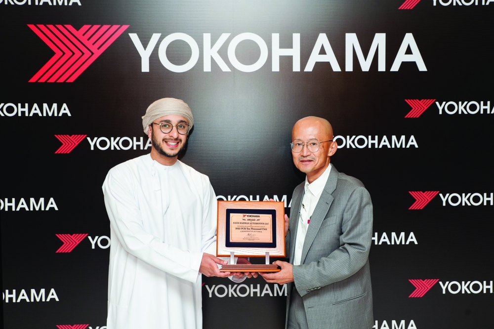 Abdullah Mohamed Bahwan receiving the award