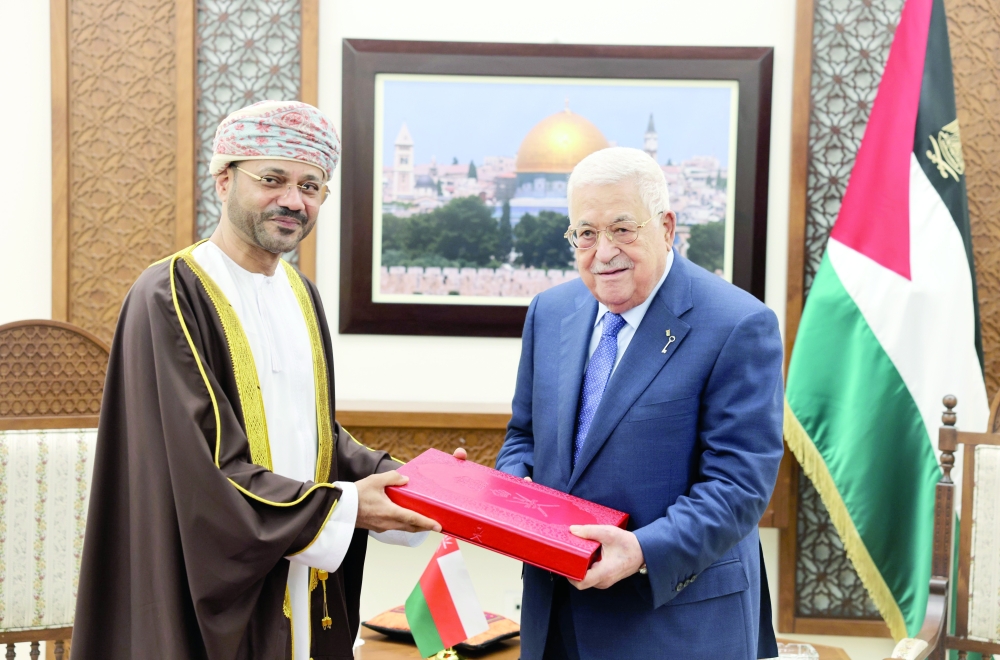 Sayyid Badr bin Hamad al Busaidy, with President Mahmoud Abbas in Ramallah on Friday. — ONA