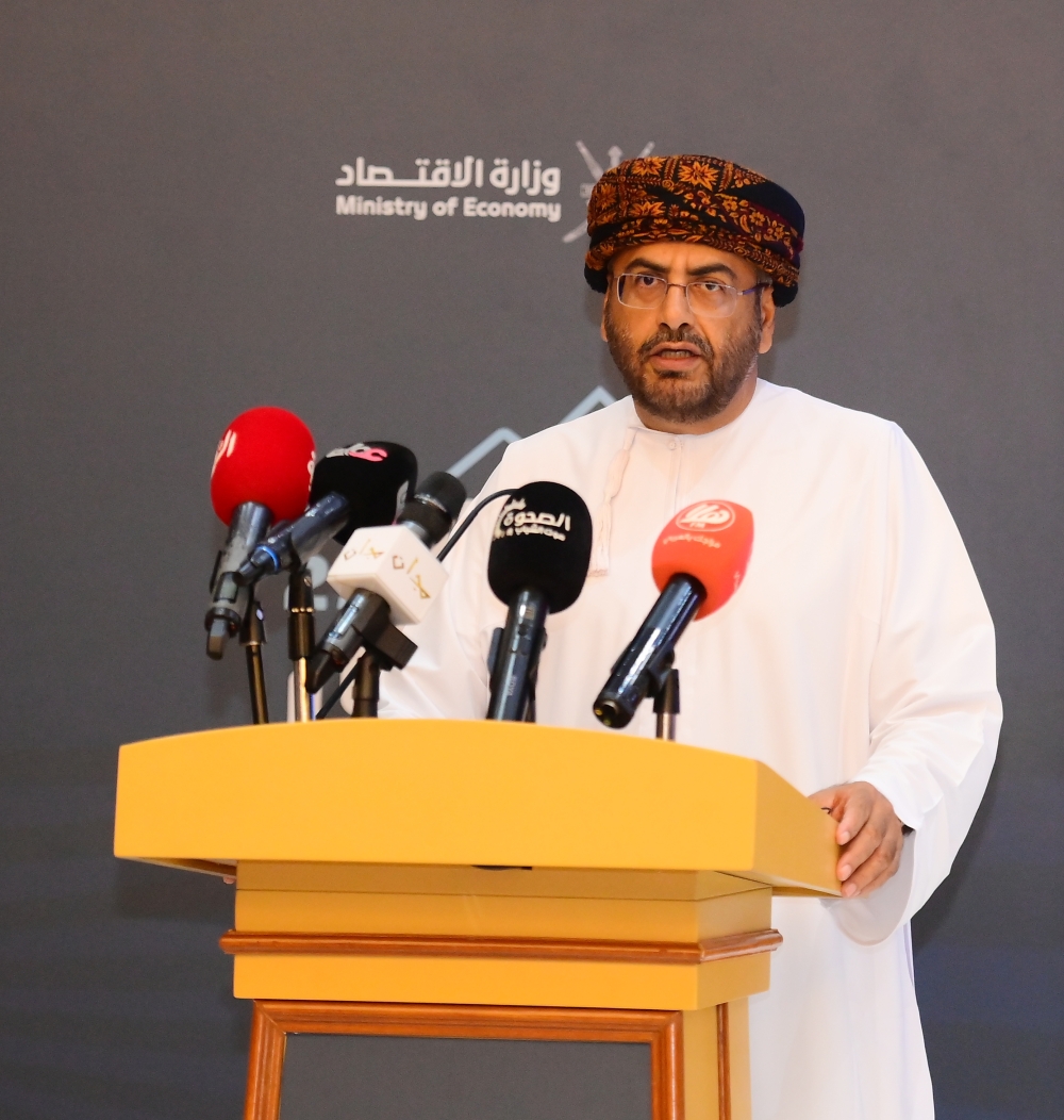 Omani economy sees 2.1% growth in fixed prices