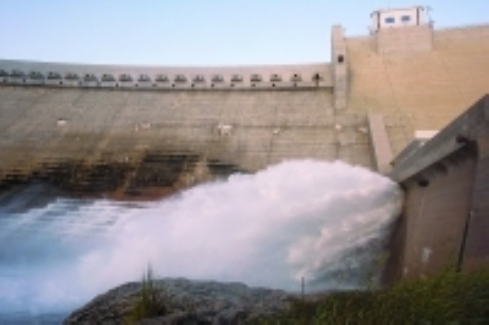 Located near Muscat and about 90 kilometres from Wadi Adai, Wadi Dayqah is a tourist attraction known for its natural diversity.