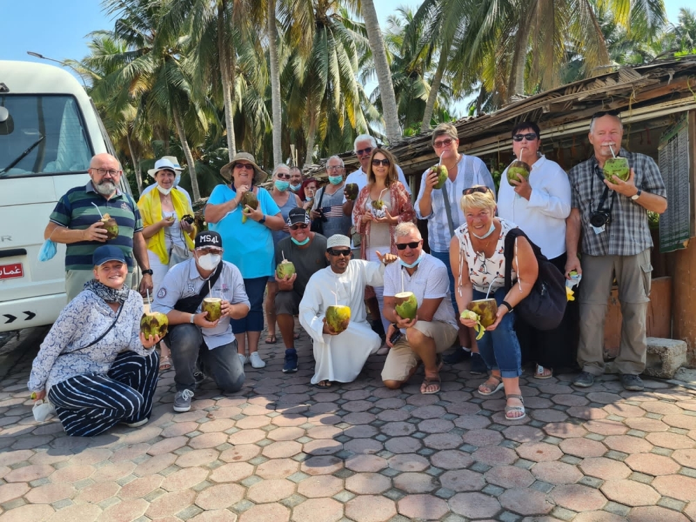 Cruise tourists in Salalah
