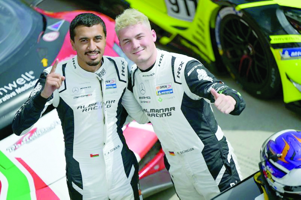Al Faisal al Zubair(L) and Fabian Schiller during the competition