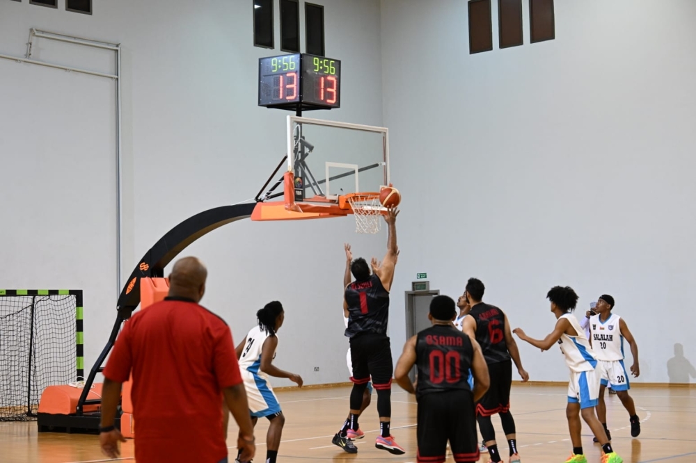 Competition at Sultan Qaboos Sports Complex between Al Bashayer Club and