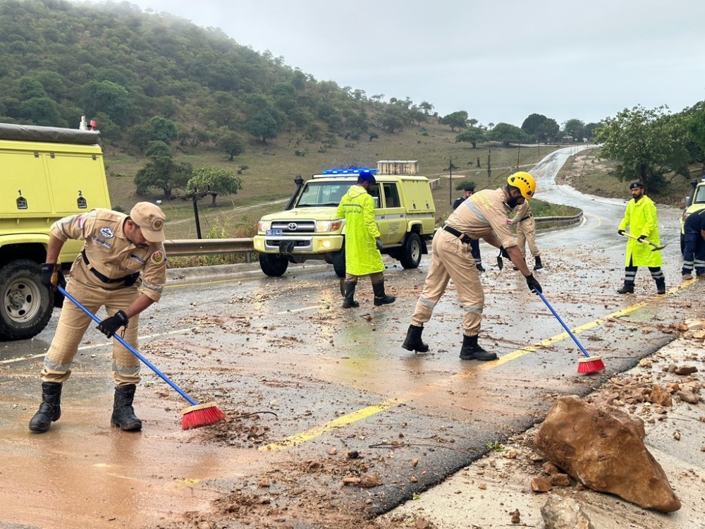 NCEM confirmed that no reports of human losses, cases of detention, drowning, or distress calls have been recorded so far in Dhofar Governorate.