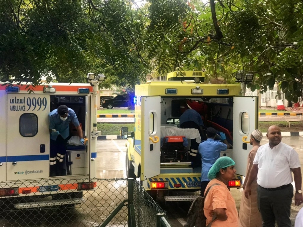 The Civil Defence and Ambulance Authority's teams in Dhofar Governorate transferred patients from alternative hospitals to Sultan Qaboos Hospital in Salalah