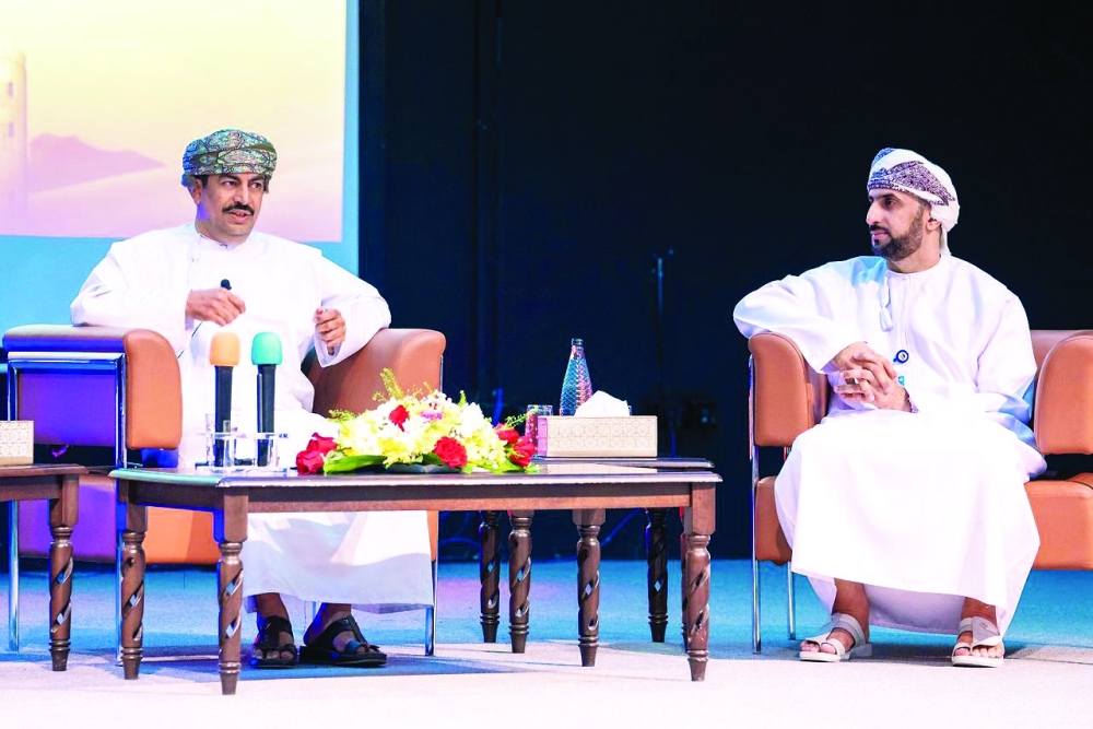 Dr Abdullah bin Nasser al Harrasi, Minister of Information, speaks to staff and students of UTAS in Nizwa on Monday.